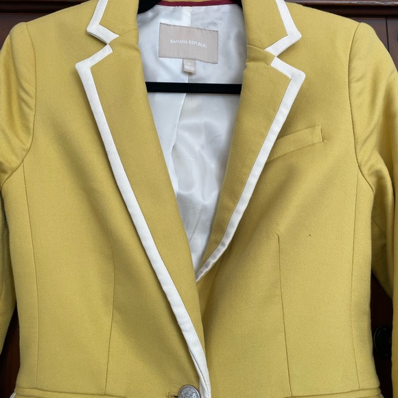 Banana Republic blazer - Picture 2 of 3